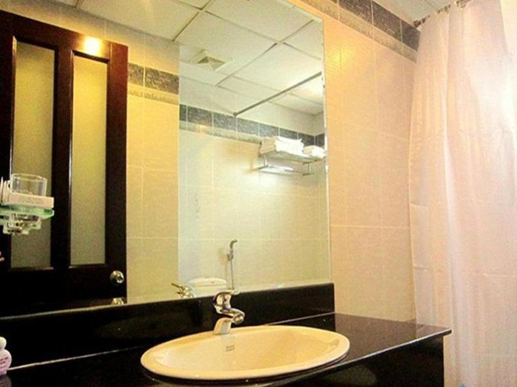 Hoang Vinh Hotel Ho Chi Minh-stad Buitenkant foto