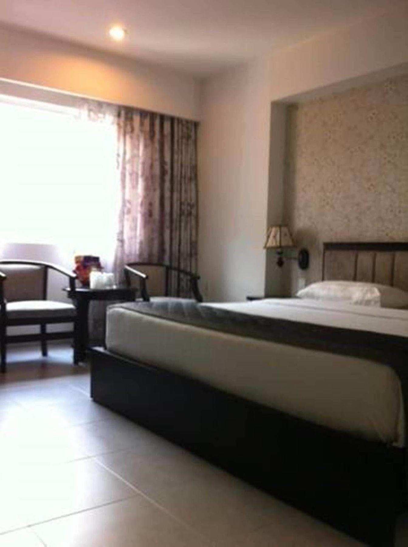 Hoang Vinh Hotel Ho Chi Minh-stad Buitenkant foto